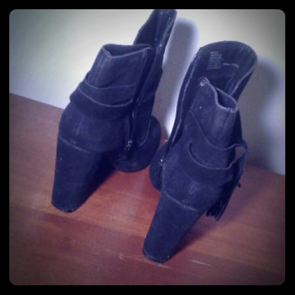 Shoe Dazzle Shoes - Heeled boots